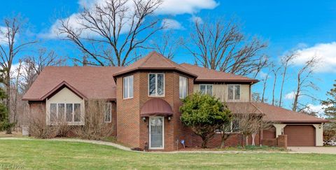 Homes For Sale - 34 Iroquois Trail<br/> Carroll County, Malvern, OH 44644