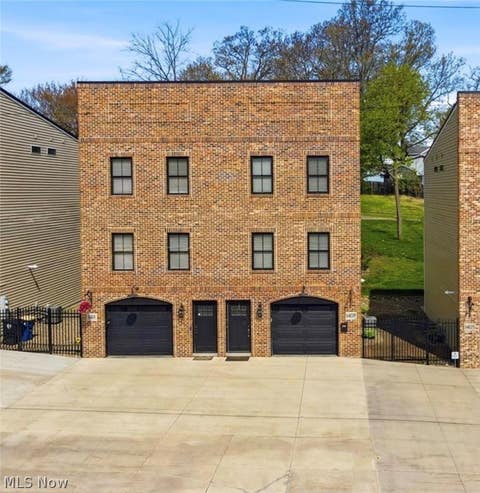 Townhouse For Sale - 1411 Bridge Street<br/> Ashtabula County, Ashtabula, OH 44004