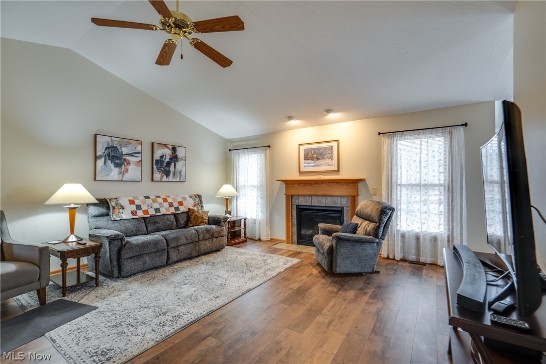 Glenbrook Village Ph I - Residential