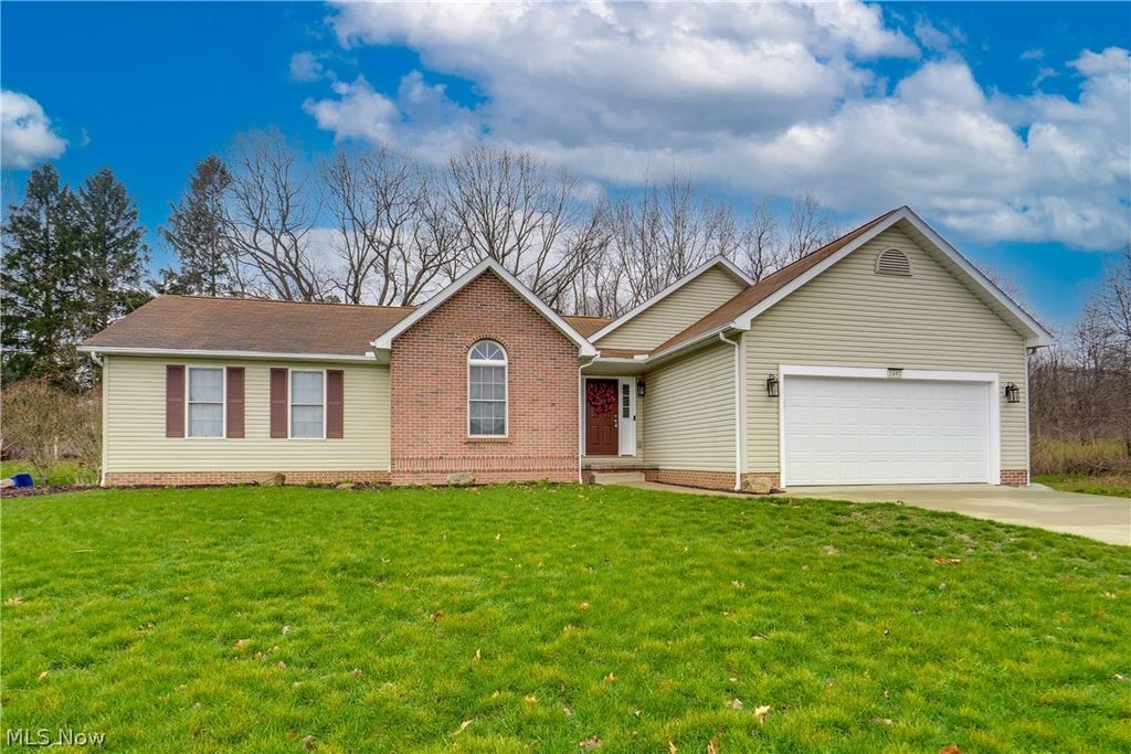 Photo of 1481 Brookridge Avenue, Louisville, OH 44641 (MLS # 5195739)