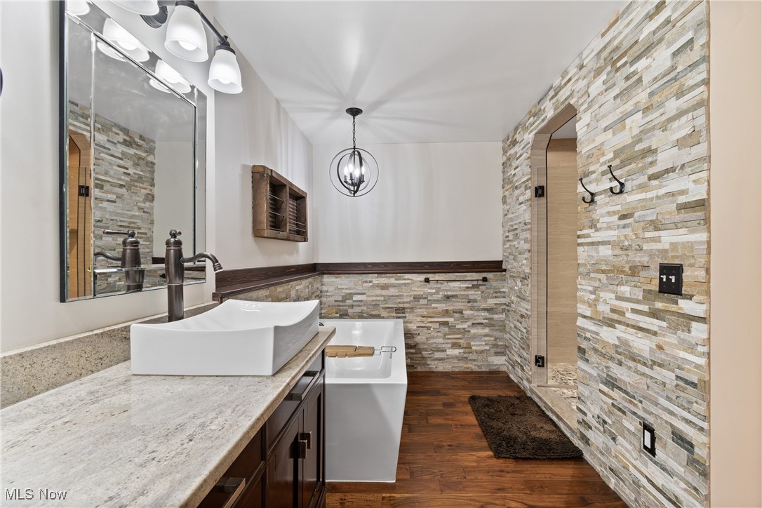 Nineteenth Green Allotment - Residential