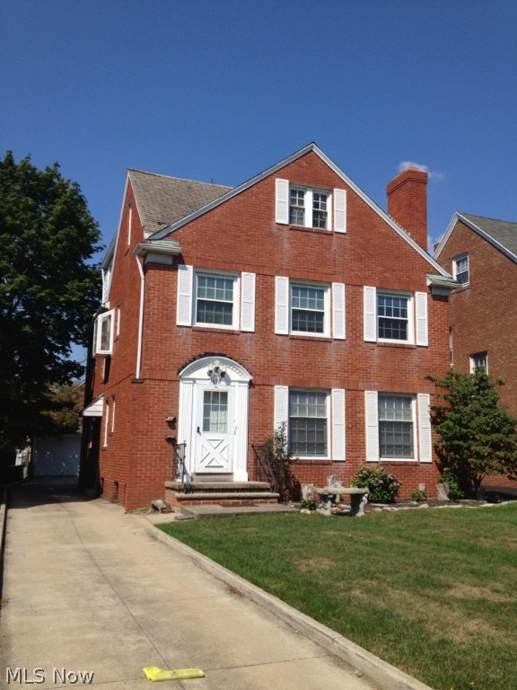 Charm abounds in this first floor unit for rent in Shaker Heights! Lovingly maintained building. Walk into a bright and sunny large living room with a working fireplace which opens to the Formal dining room. Vintage charm in the black and white classic style kitchen with shelves galore for all your cookbooks and storage. 2 generous sized bedrooms with wall to wall closets! Hall linen closet, coat closet and broom closet to provide plenty of additional storage space. Great library office or all season sunroom off of one of the bedrooms. Ceiling fans and central air. Great hardwood floors and newer windows. Garage with automatic opener. Near shopping, gas station and the Rapid. Close to University and Cleveland Clinic. This unit has it all!