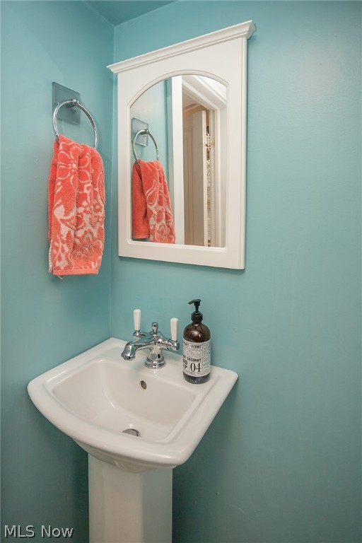 Shaker Lakes - Residential