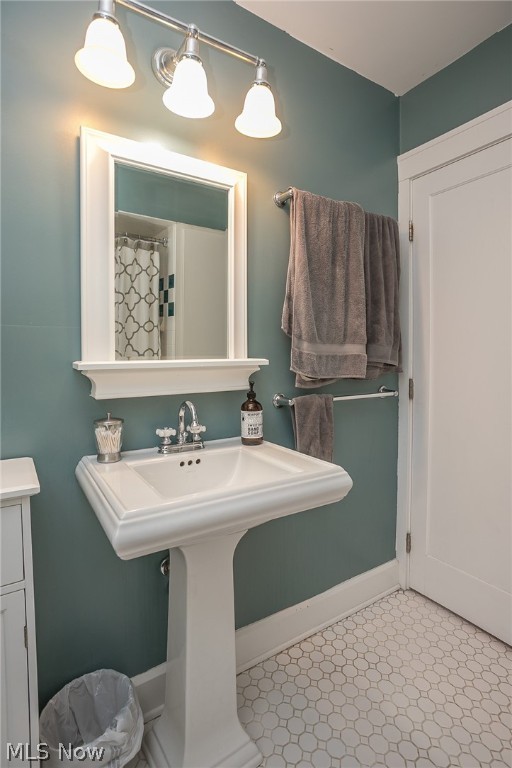 Shaker Lakes - Residential