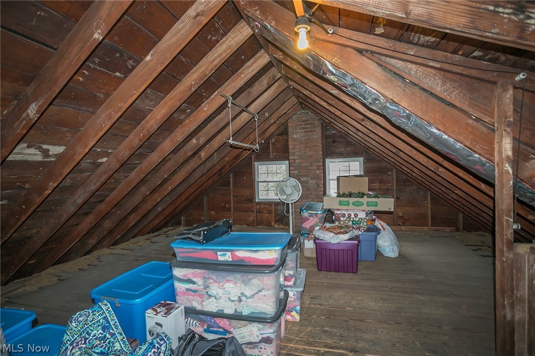 Shaker Lakes - Residential