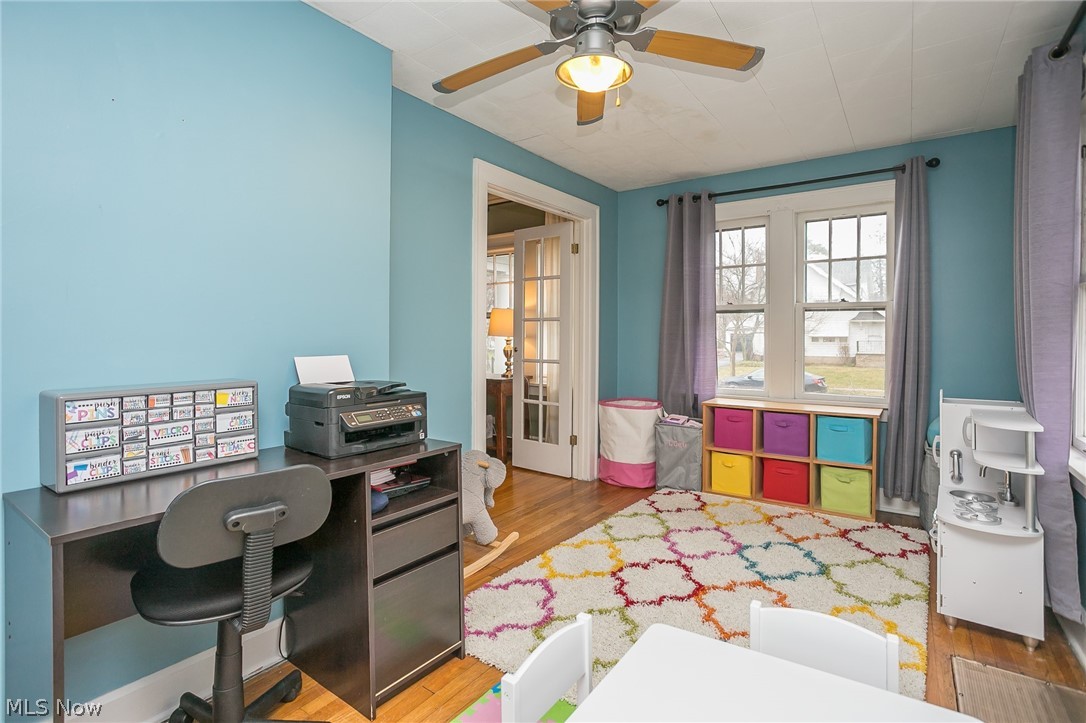 Shaker Lakes - Residential