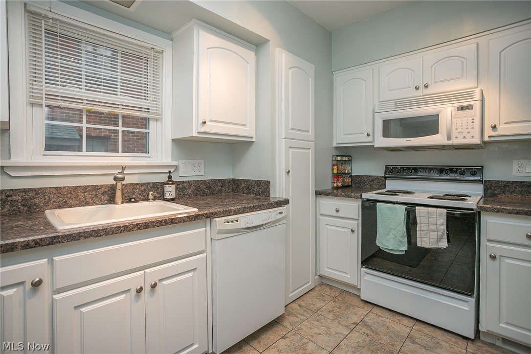 Shaker Lakes - Residential