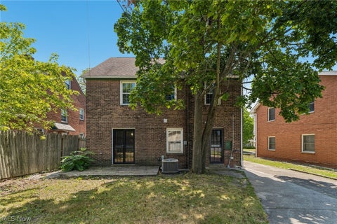 Tiny photo for 16809 Scottsdale Boulevard, Shaker Heights, OH 44120 (MLS # 5255785)
