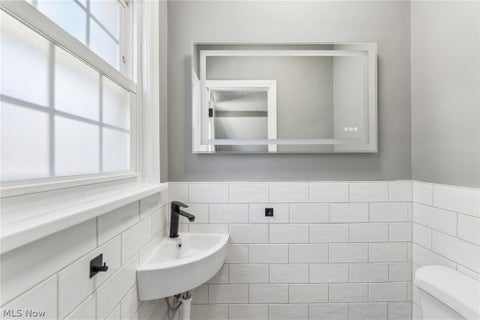 Tiny photo for 16809 Scottsdale Boulevard, Shaker Heights, OH 44120 (MLS # 5255785)