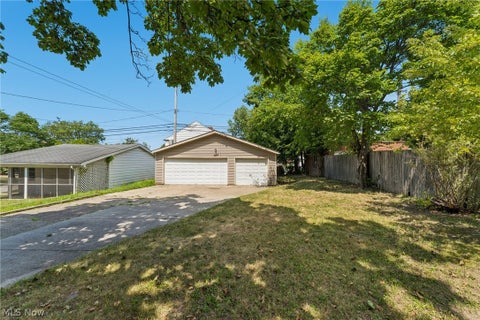 Tiny photo for 16809 Scottsdale Boulevard, Shaker Heights, OH 44120 (MLS # 5255785)