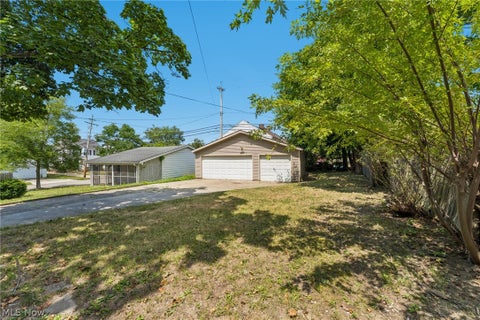 Tiny photo for 16809 Scottsdale Boulevard, Shaker Heights, OH 44120 (MLS # 5255785)