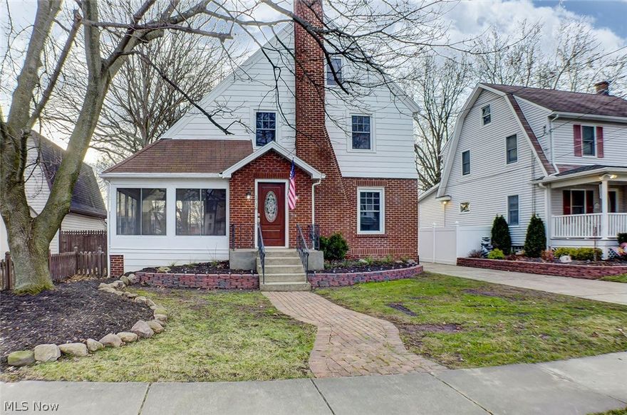 Wow!  Gorgeous 3 story Colonial.  New Kraftmaid Kitchen with ceramic backslash, can lights and hardwood flooring. The kitchen opens to the large, well lit dining room which opens to the huge living room with can lighting and wood burning brick fireplace. Just off of the living room is the foyer and the sunroom.  The kitchen door leads to the back porch, the patio, the fenced back yard the one car detached garage. The majority of the first floor has gorgeous dark oak floors that were recently refinished.  The first floor 1/2 bath off of the kitchen features ceramic flooring. The stairs leading to the 2nd story, the hallway and the three bedrooms all feature the same beautiful wood floors as the main level. Attic space has heat and air run installed.  Furnace, Roof, Central Air, hot water tank and windows all within the past 7 years. You can't beat this location for convenience. Just 10 blocks from the new restaurants down on the Riverfront, the shopping and restaurants on State Road, co