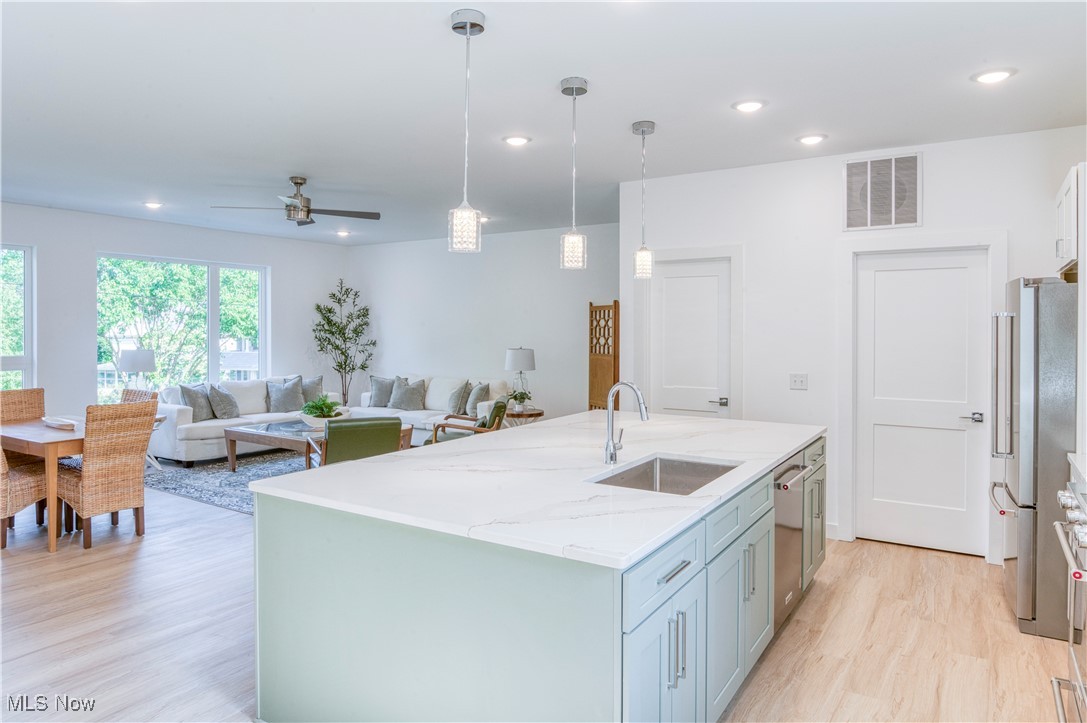1367 W 74th Street