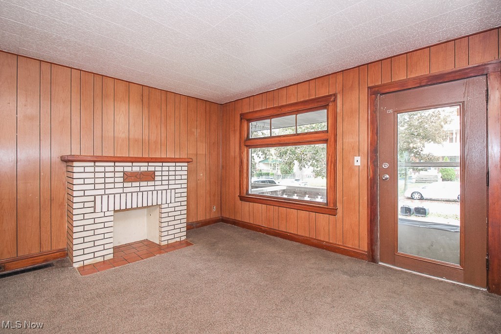 Davis & Judsons - Residential Lease
