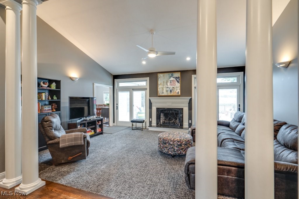 Oaks Suffield - Residential