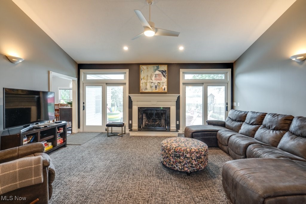 Oaks Suffield - Residential