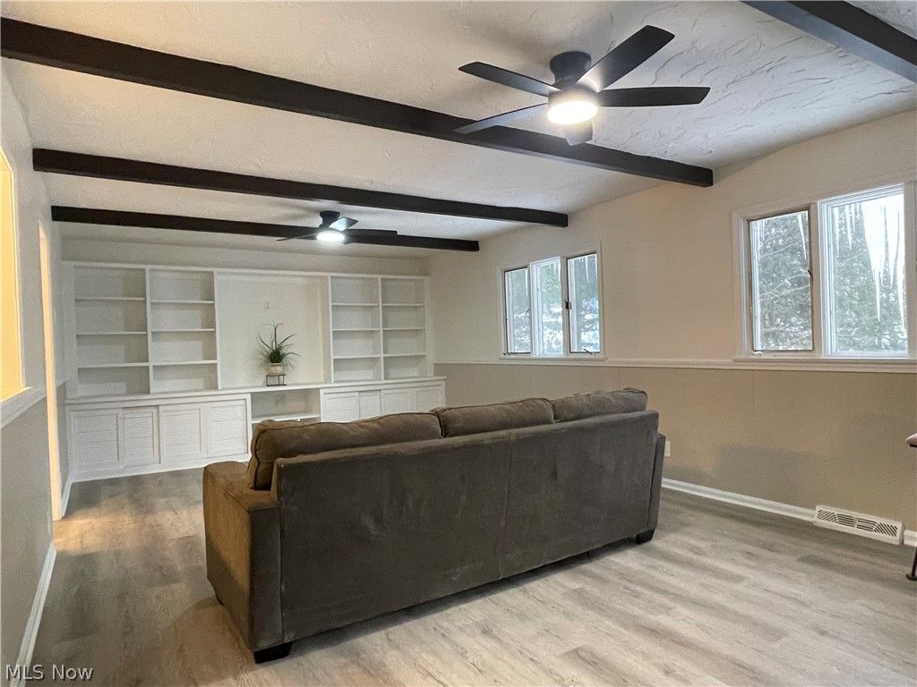 Photo of 4059 Monticello Boulevard, Cleveland Heights, OH 44121 (MLS # 5185668)