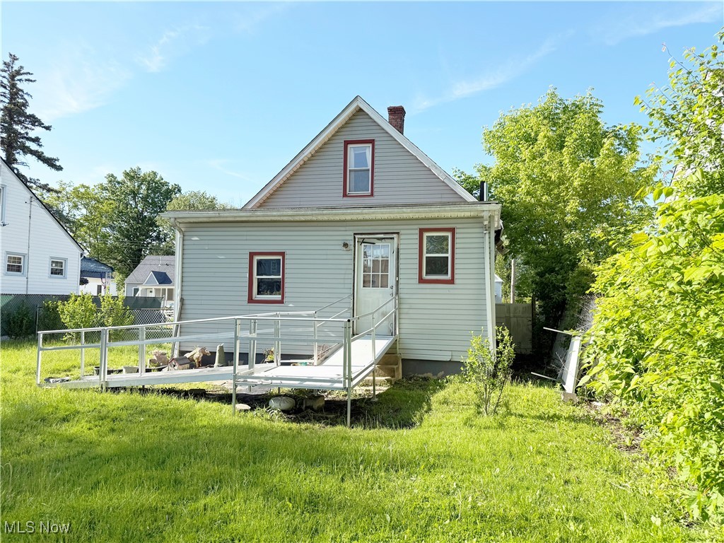 900 E 34th Street, Lorain, Ohio image 6