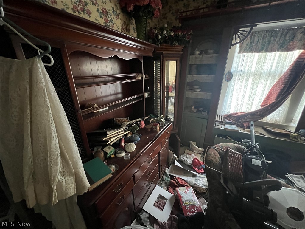 Canfield - Residential Income