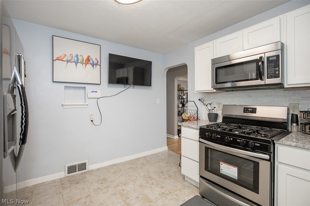 Wallman Realty Cos Clearview - Residential