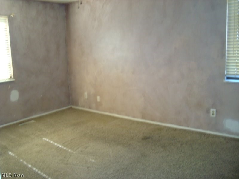 Kings Court Condo - Residential