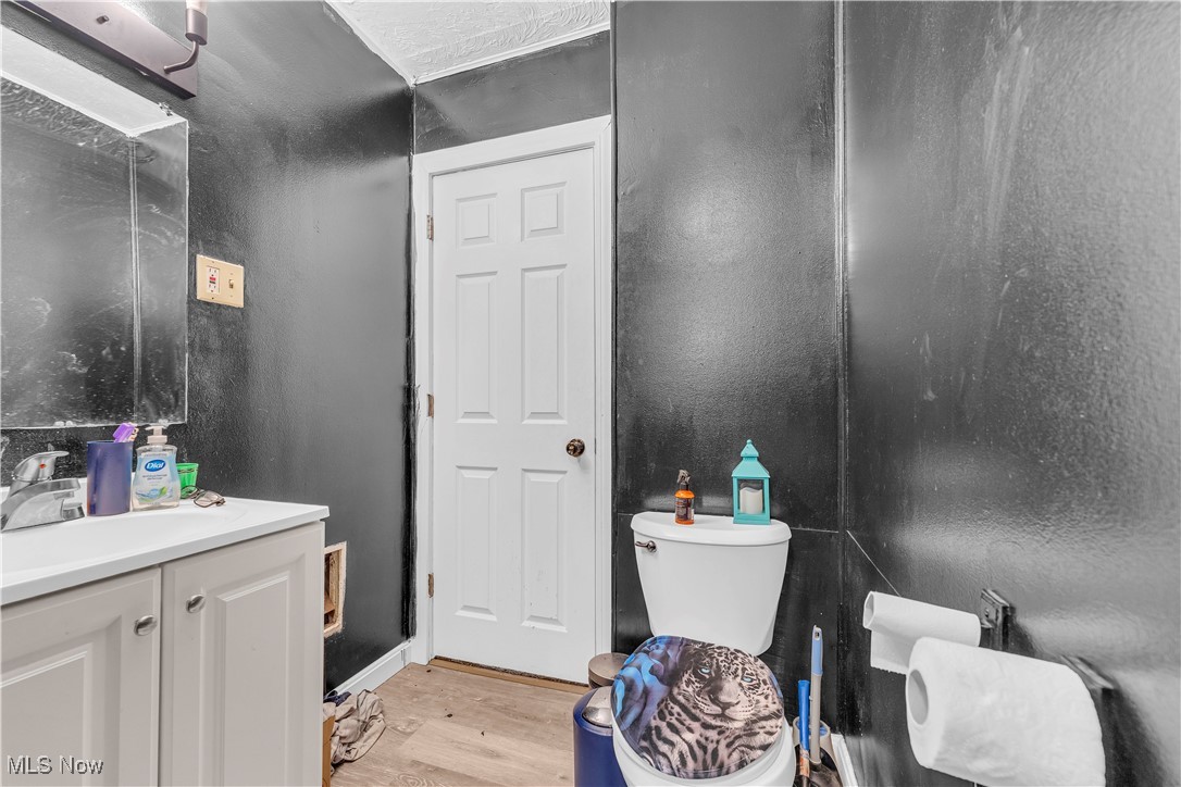 3820 W 34th Street, Cleveland, Ohio image 25