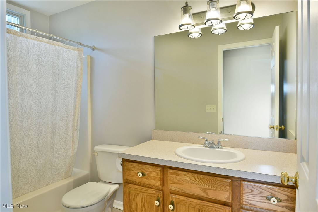 107 Royal Troon Drive, Warren, Ohio image 31