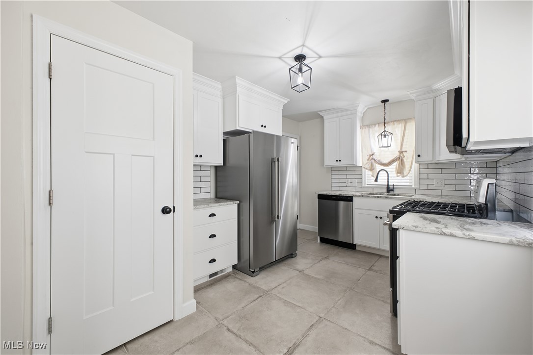 Anthony Ohlin 01 - Residential