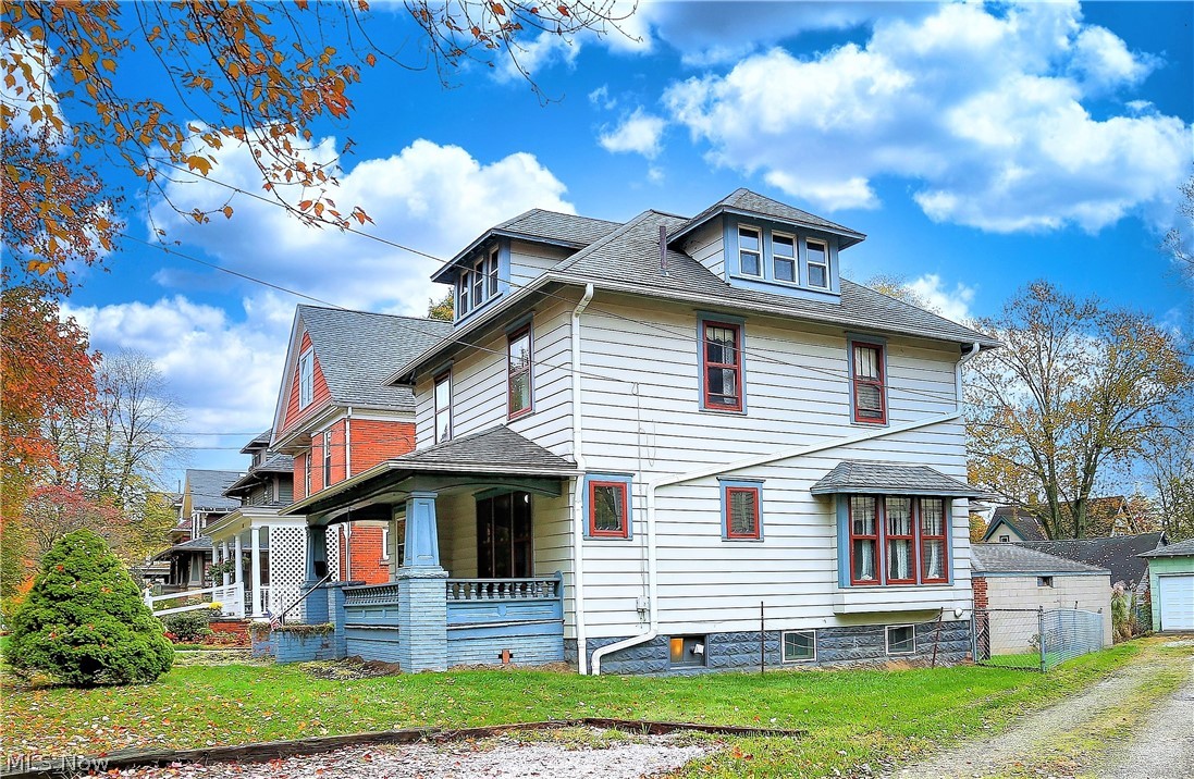 Hall Park - Residential