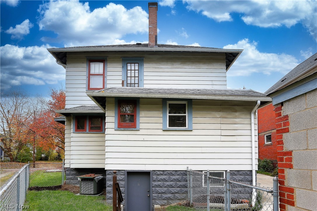 Hall Park - Residential