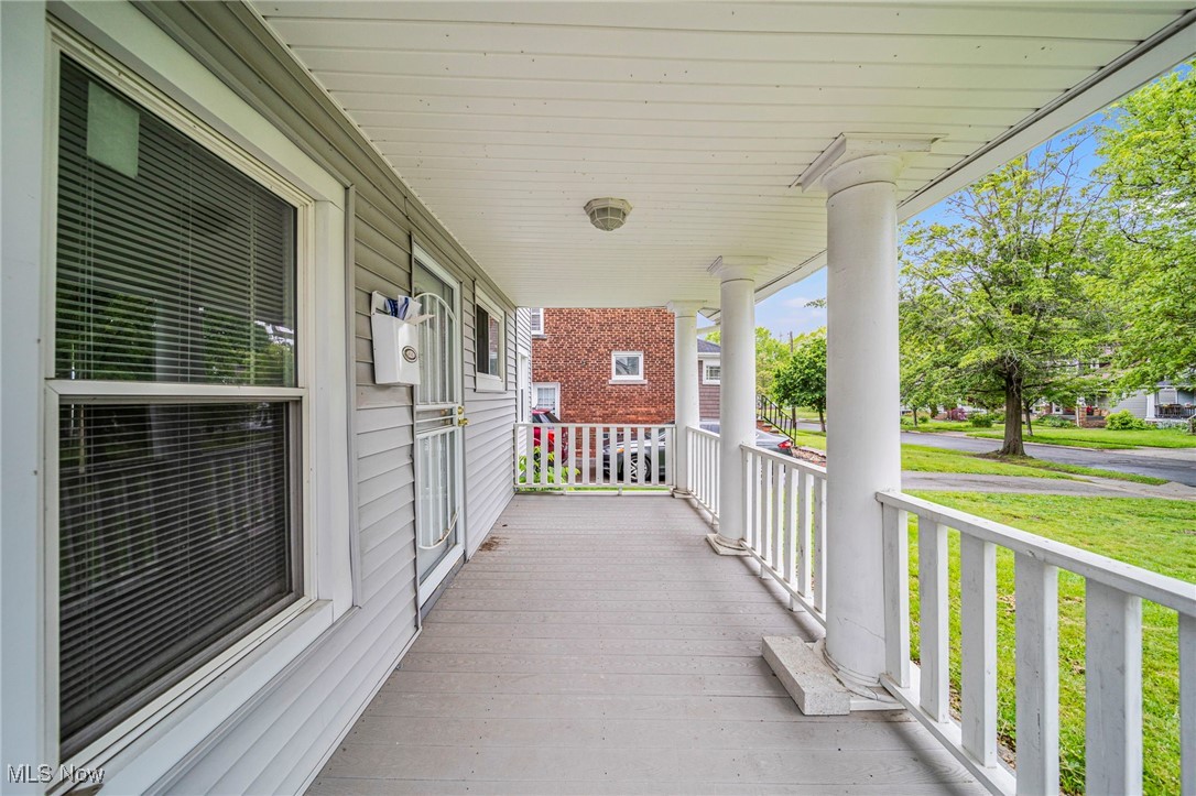 3328 Altamont Avenue, Cleveland Heights, Ohio image 7