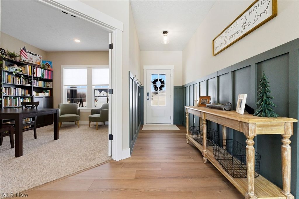 Photo of 6670 Merlin Drive, Medina, OH 44256 (MLS # 5185555)