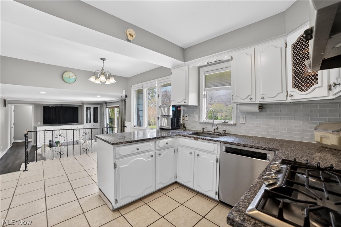 Berkeley Plaza Estates 02 - Residential