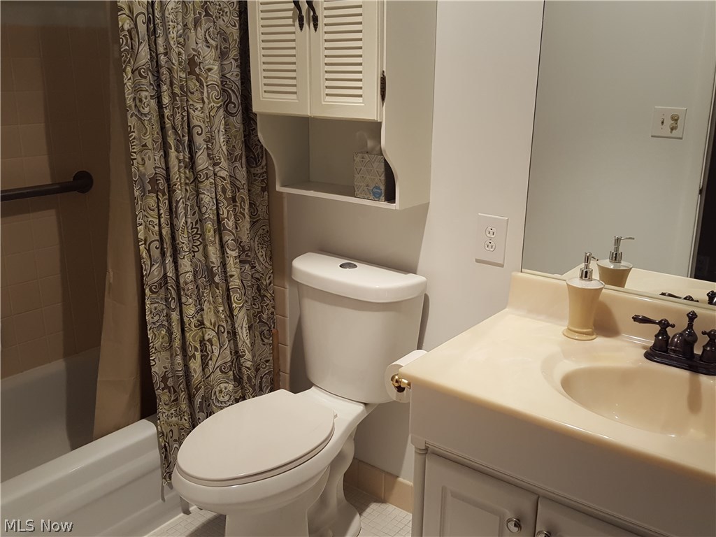 Misty Lake Village Condo - Residential