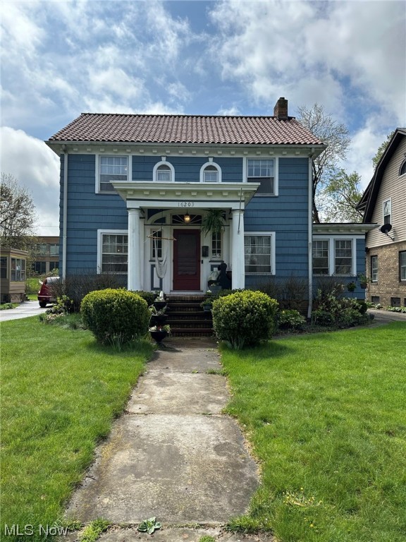 When was the last time you saw a house with heated flooring?! Welcome to this West Park Gem down the street from 5 Points! The updated kitchen offers sleek countertops, modern appliances and ample cabinet space for all of your culinary needs. This home even has a bonus room that is currently used as an office. Upstairs, the expanded bathroom features a spacious tiled walk-in shower, relaxing soaking tub and two separate vanities, providing a spa-like retreat in the comfort of your home! The finished basement provides even more living space, along with a recently installed full bathroom! Don't forget about the 2.5 garage space in the back. This is NOT a home you want to miss out on!
Schedule your private showing!
Please send offers in a PDF format to dametriusclark@kw.com!