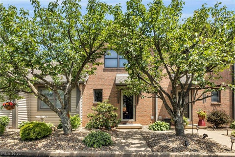 Condo For Sale - 3765 Mercedes Place<br/> Canfield, OH 44406