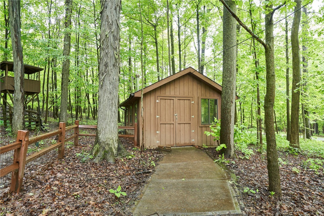 5074 Tall Timbers Drive, Richfield, Ohio image 32