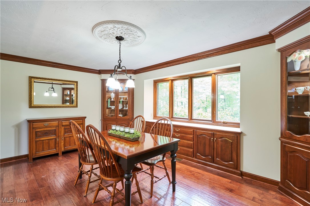 5074 Tall Timbers Drive