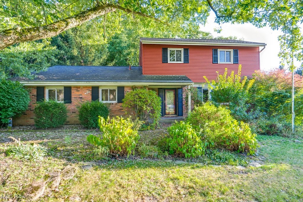 18064 Kenston Lake Drive