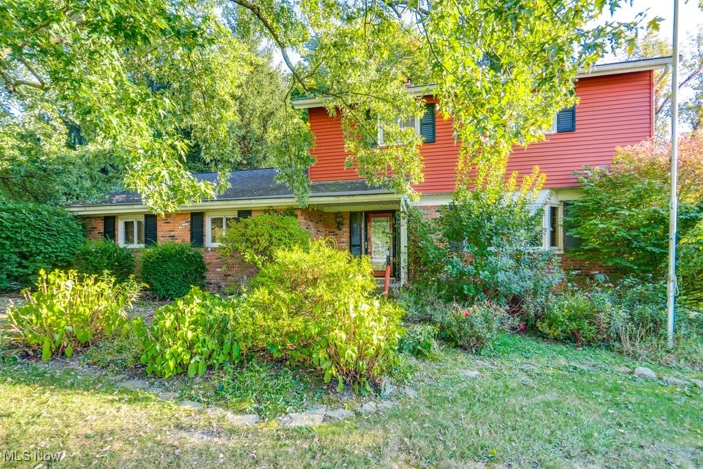 18064 Kenston Lake Drive