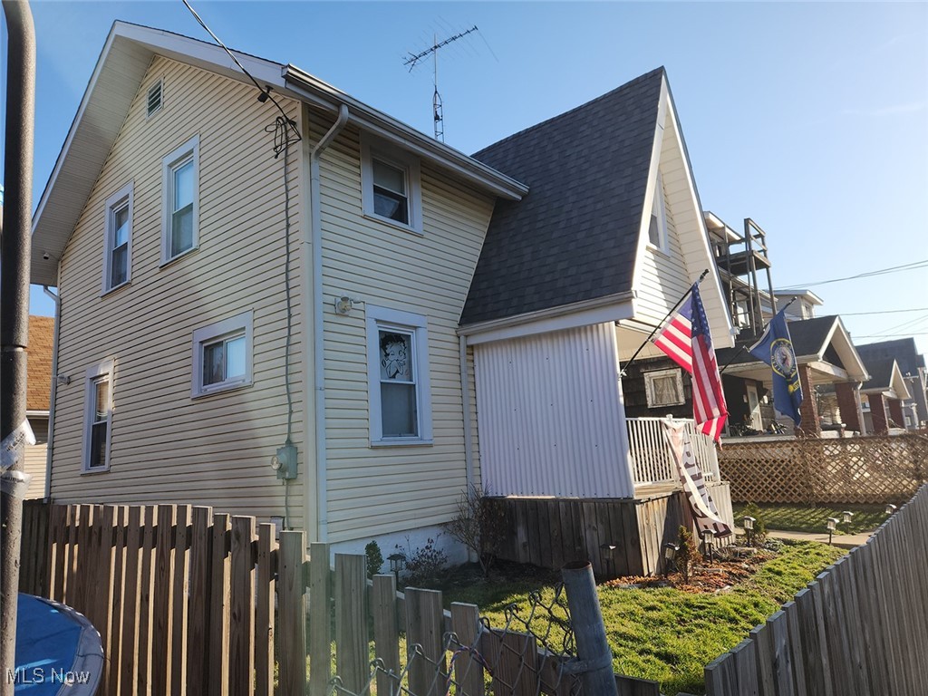 1119 Cottage Place, Canton, Ohio image 3