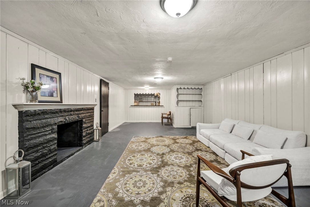 Forest Hill Sub #34 - Residential