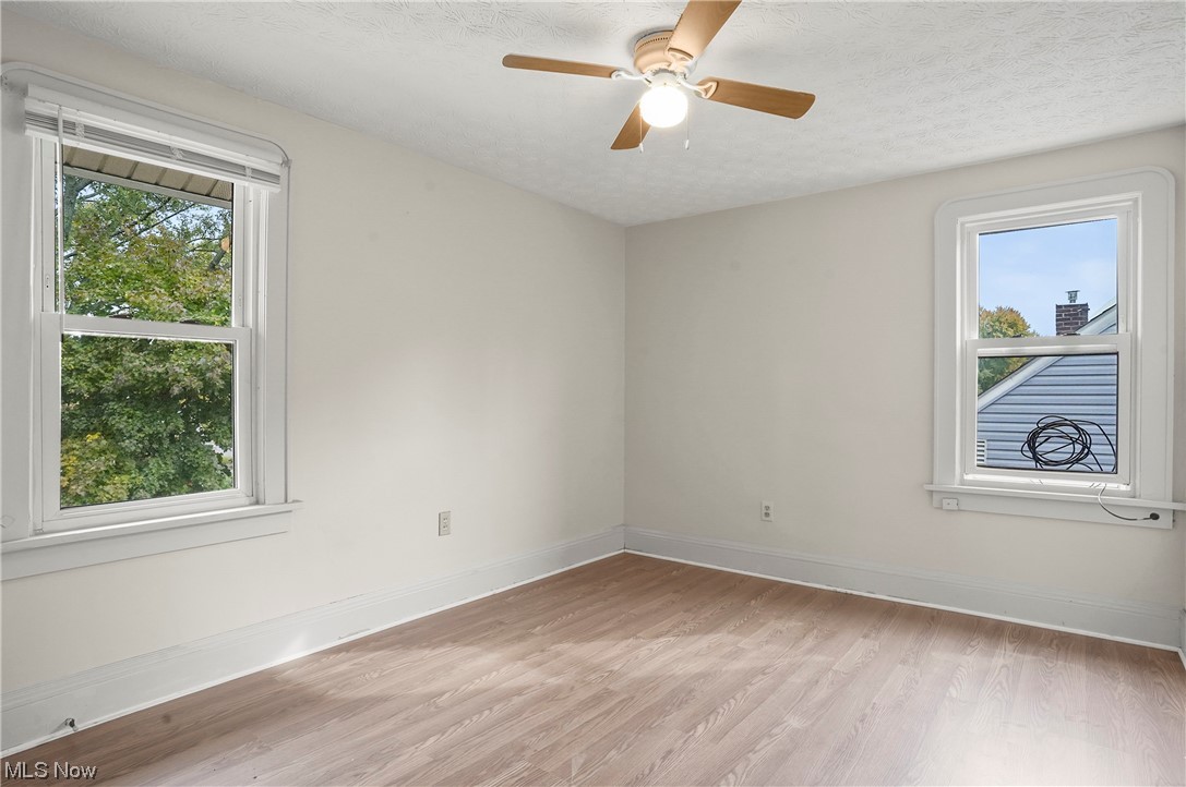 Dye & Allen Allotment - Residential Lease