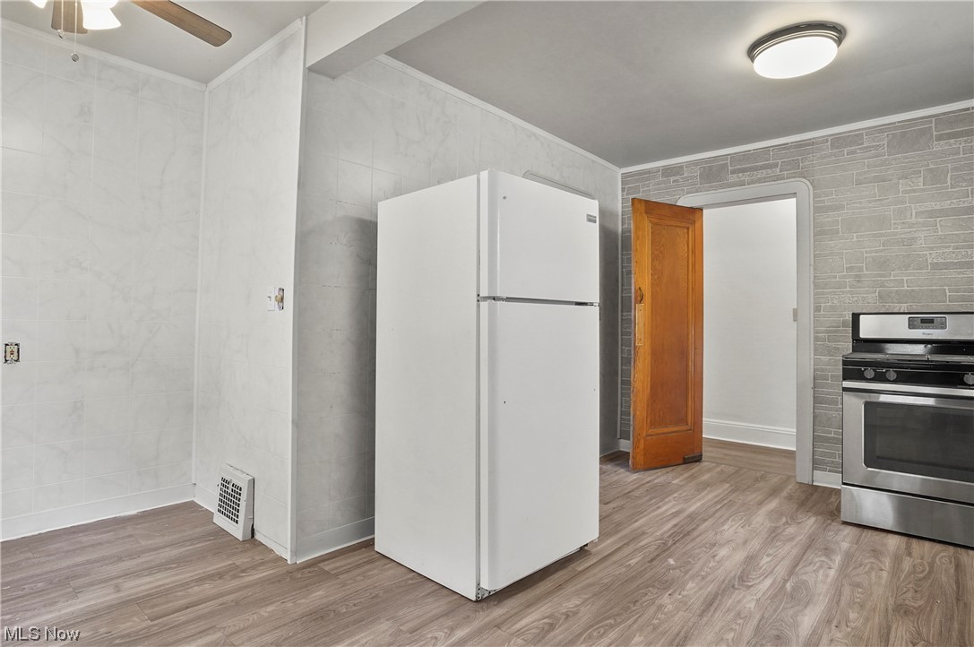 Dye & Allen Allotment - Residential Lease