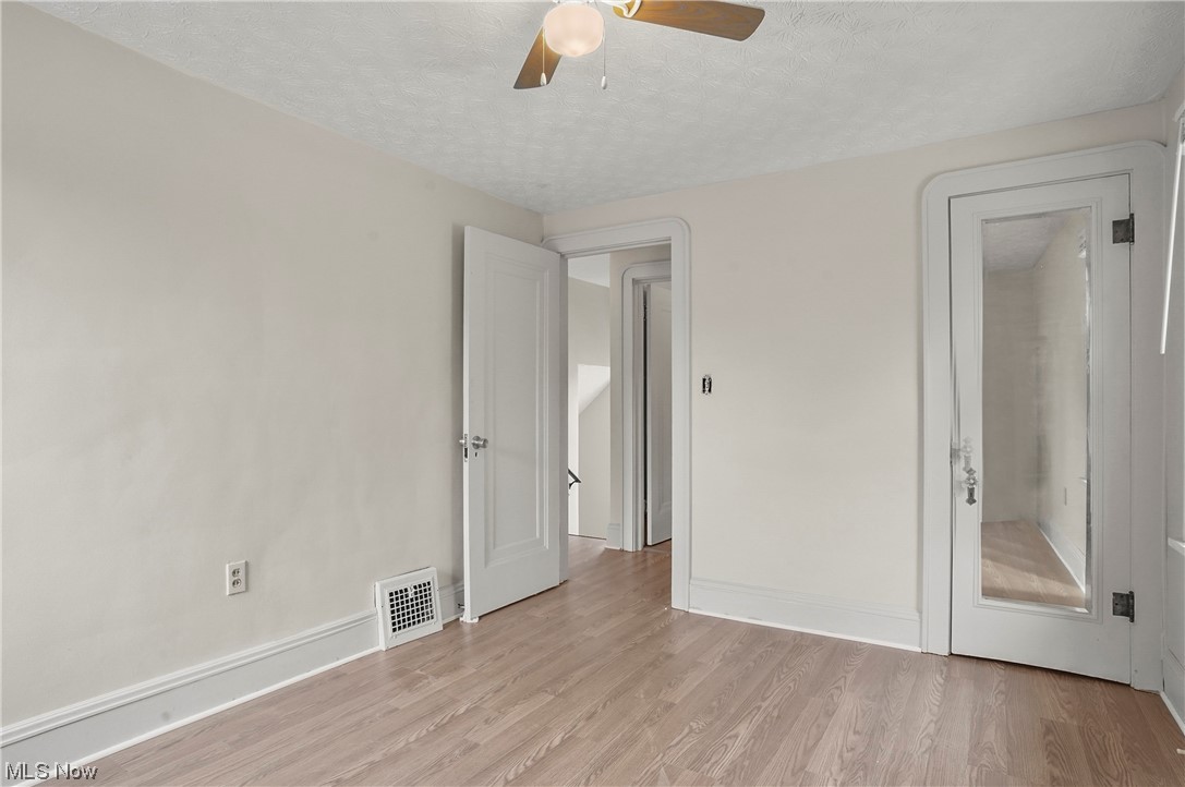 Dye & Allen Allotment - Residential Lease