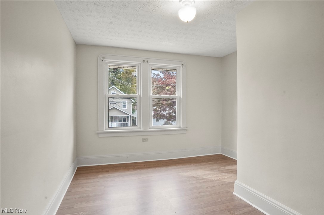 Dye & Allen Allotment - Residential Lease