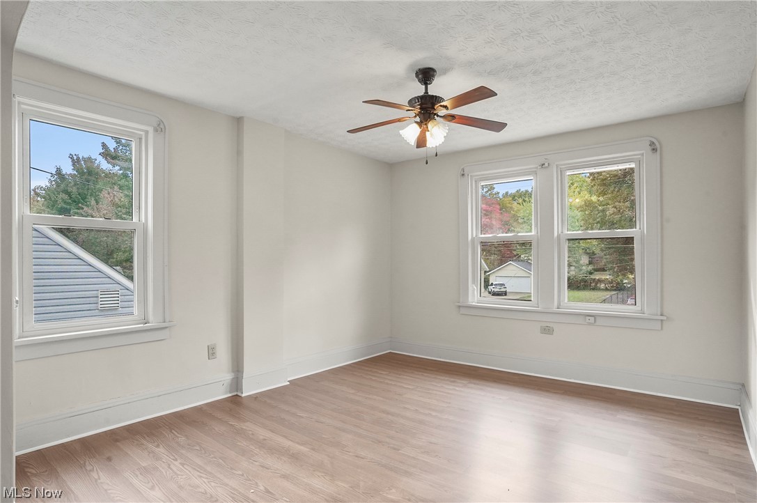 Dye & Allen Allotment - Residential Lease