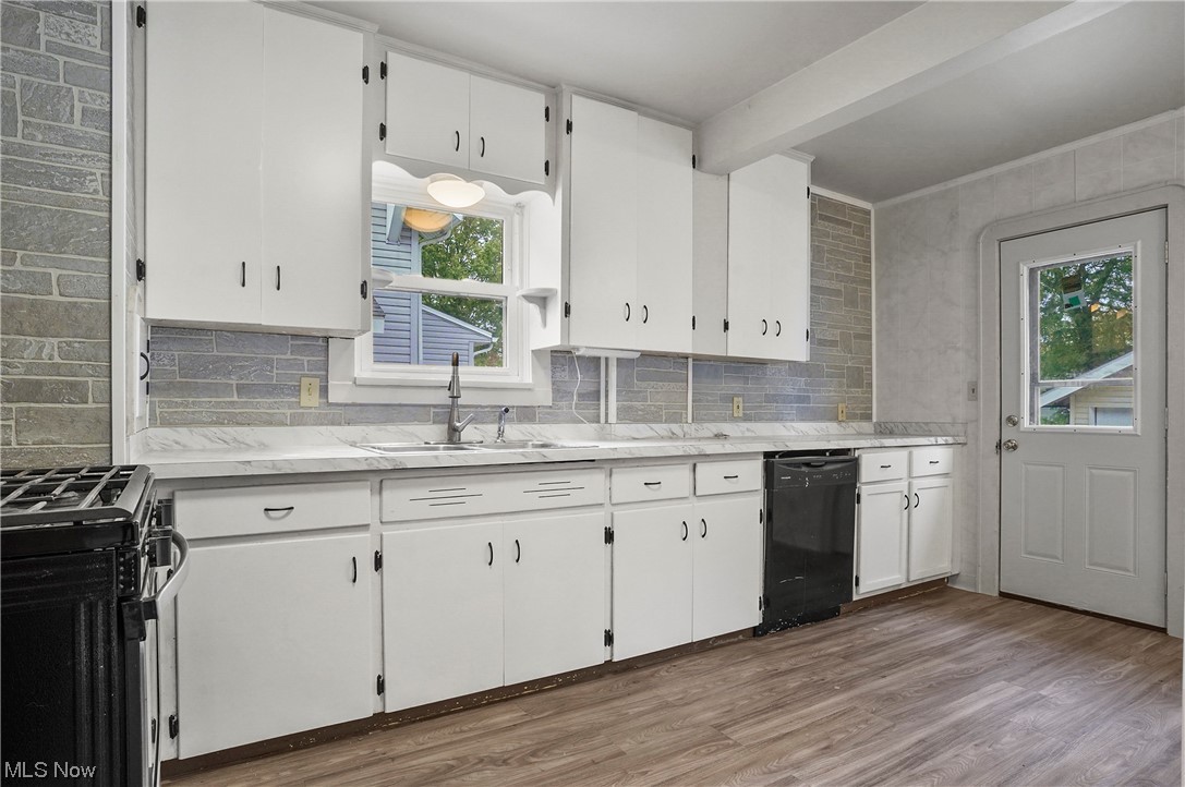 Dye & Allen Allotment - Residential Lease