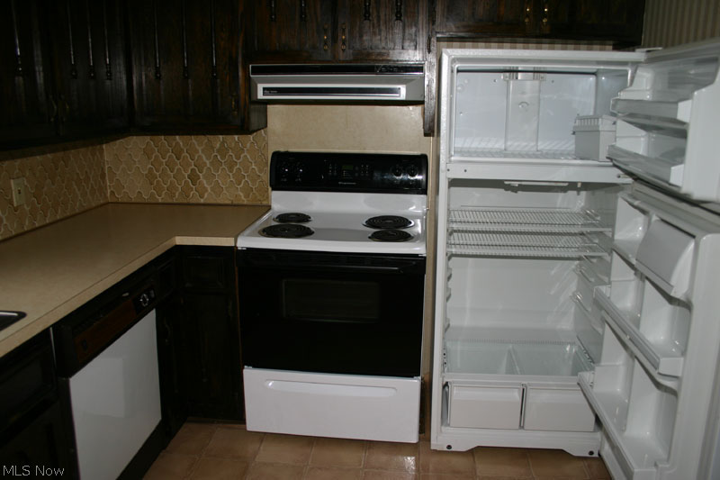 Bath - Residential Lease