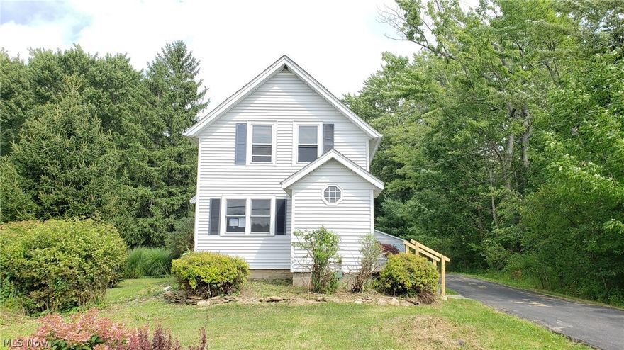 3 bedroom, 1 bath home. Property is HUD owned and is being sold "As-Is" without any guarantee or warranty by seller. It is FHA "IE" which means it can be FHA financed (Insured with Escrow). Please visit SageAcq and HudHomeStore websites for more info and property disclosure data (like LBP, PCR, Radon, Mold, etc.).